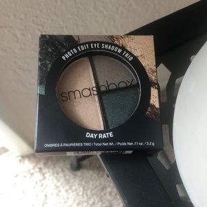 Brand new Smashbox eyeshadow trio 📸